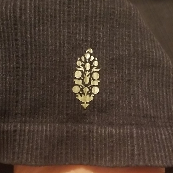 Free People Movement Activewear Slay Top M/L - Picture 6 of 10